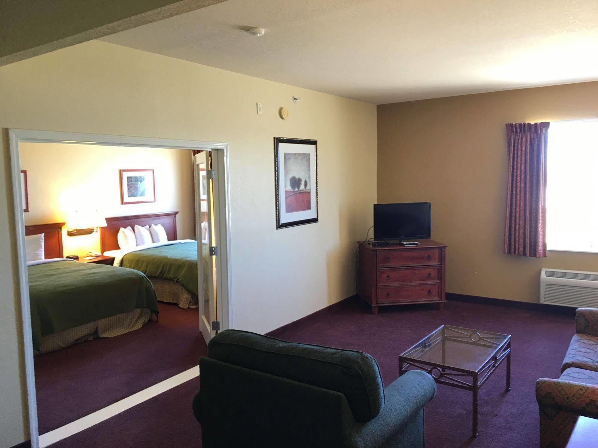 Baymont By Wyndham Albuquerque Airport Hotel Buitenkant foto